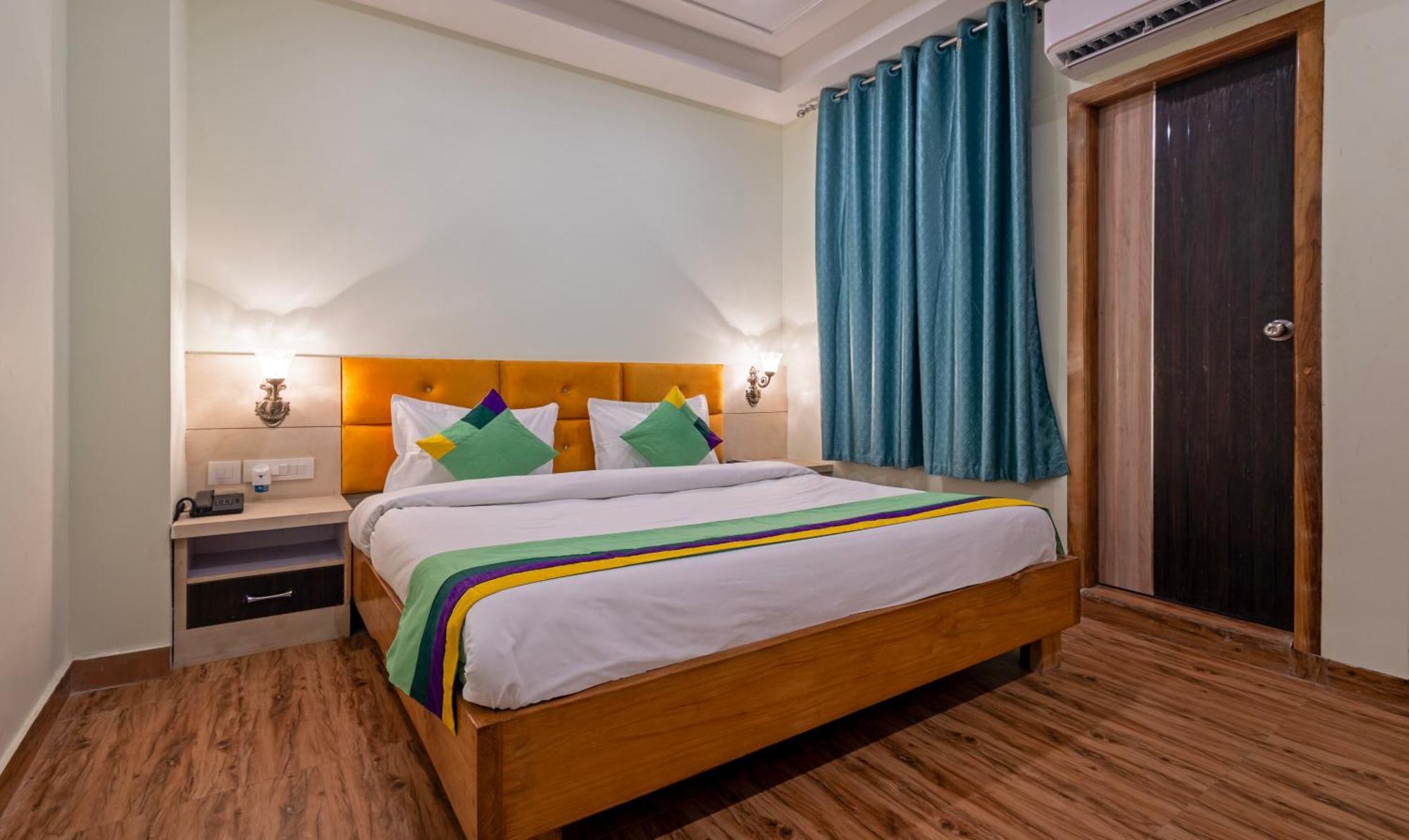 Treebo Shakuntalam, Near Lucknow Airport Hotel Bagian luar foto